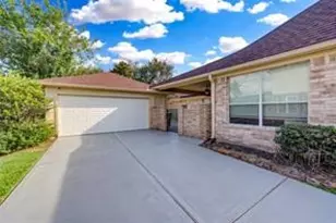 19811 Clear Glen Dr, Humble, TX 77346 - Photo 2