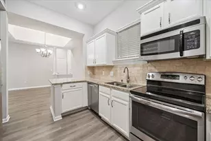 5353 Memorial Dr, Houston, TX 77007 - Photo 1