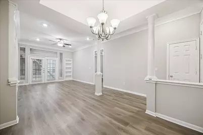 5353 Memorial Drive #2031, Houston, TX 77007 - Photo 4