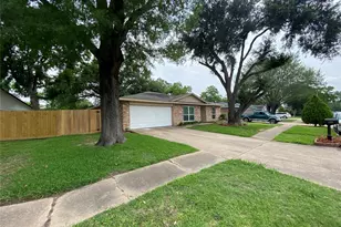 10123 Kent Towne Ln, Sugar Land, TX 77498 - Photo 6