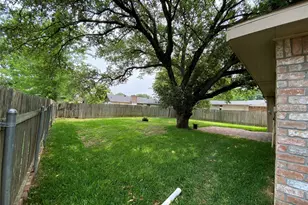 10123 Kent Towne Ln, Sugar Land, TX 77498 - Photo 12