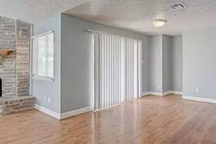 3610 Vineyard Dr, Houston, TX 77082 - Photo 4