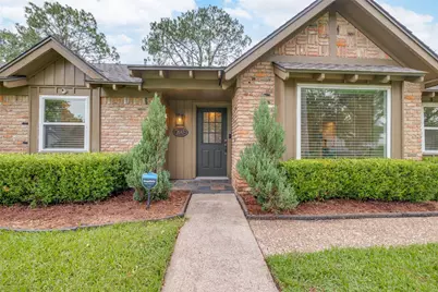 2615 Rosefield Drive, Houston, TX 77080 - Photo 2