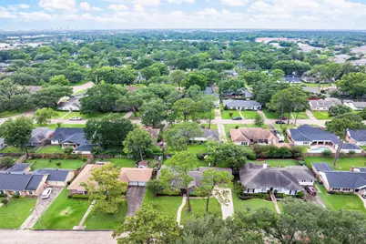 2615 Rosefield Drive, Houston, TX 77080 - Photo 32