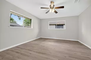 202 Oak Hollow St, Conroe, TX 77301 - Photo 22