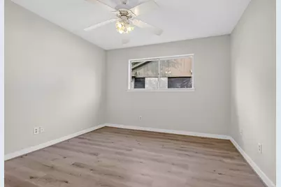 202 Oak Hollow Street, Conroe, TX 77301 - Photo 24