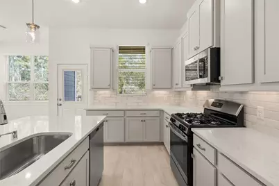 532 Red Cascade Trail, Willis, TX 77318 - Photo 6