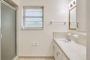 11011 Caribbean Ln, Houston, TX 77089 - Photo 18