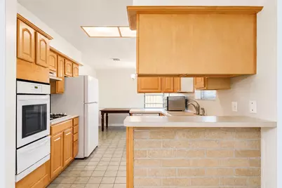 11011 Caribbean Lane, Houston, TX 77089 - Photo 6