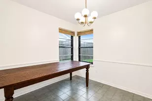 11011 Caribbean Ln, Houston, TX 77089 - Photo 10