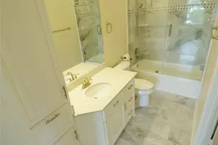 1013 10th St, Galveston, TX 77550 - Photo 38