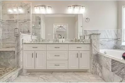 1013 10th Street, Galveston, TX 77550 - Photo 24