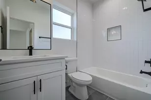 4425 Providence St, Houston, TX 77020 - Photo 26