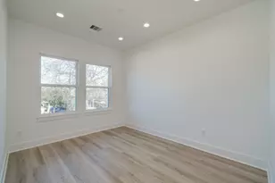 4425 Providence St, Houston, TX 77020 - Photo 24