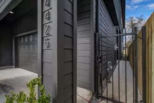 4425 Providence St, Houston, TX 77020 - Photo 4