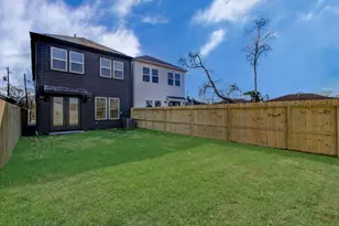 4425 Providence St, Houston, TX 77020 - Photo 36