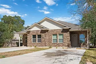 5105 Southwind St, Houston, TX 77033 - Photo 2