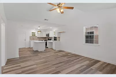 512 Vickers Avenue, San Antonio, TX 78211 - Photo 6