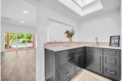 11314 S Williamsburg Drive, Piney Point Village, TX 77024 - Photo 22