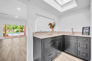 11314 S Williamsburg Dr, Piney Point Village, TX 77024 - Photo 22