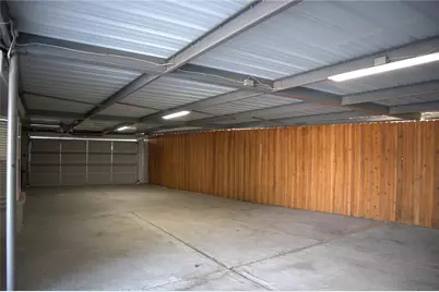 10203 Huntington Way Drive, Houston, TX 77099 - Photo 22