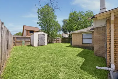 10710 Staghill Drive, Houston, TX 77064 - Photo 12