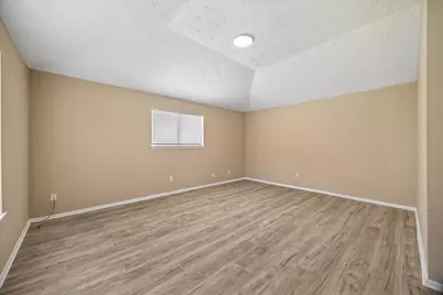 10710 Staghill Drive, Houston, TX 77064 - Photo 6