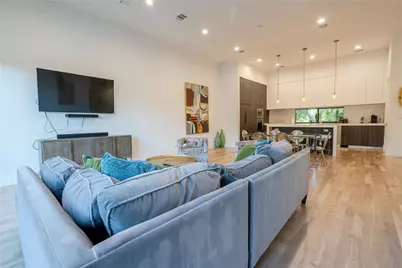 709 Memorial Heights Drive, Houston, TX 77007 - Photo 8