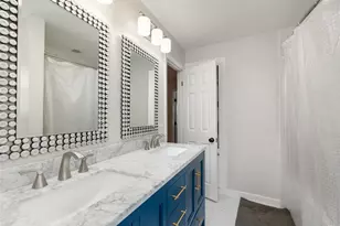 2030 Willowmoss Ct, Houston, TX 77008 - Photo 34