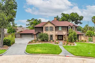 2030 Willowmoss Ct, Houston, TX 77008 - Photo 6