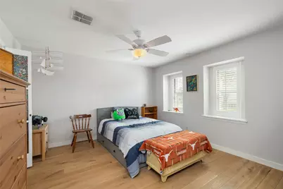 2030 Willowmoss Court, Houston, TX 77008 - Photo 32