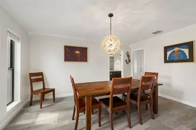 2030 Willowmoss Court, Houston, TX 77008 - Photo 10