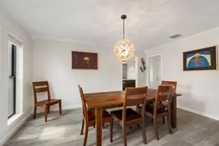 2030 Willowmoss Ct, Houston, TX 77008 - Photo 10