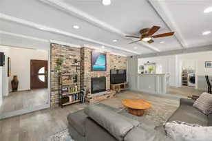 2030 Willowmoss Ct, Houston, TX 77008 - Photo 12