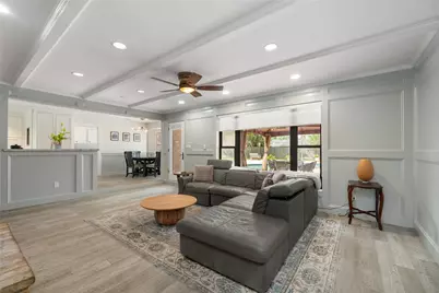 2030 Willowmoss Court, Houston, TX 77008 - Photo 12