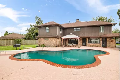 2030 Willowmoss Court, Houston, TX 77008 - Photo 4