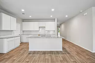 4635 Coral Bean St, Pinehurst, TX 77362 - Photo 6