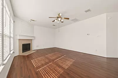 13611 Eldridge Springs Way, Houston, TX 77083 - Photo 4