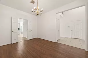 13611 Eldridge Springs Way, Houston, TX 77083 - Photo 8