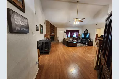 219 Shenandoah Drive, Richmond, TX 77469 - Photo 6