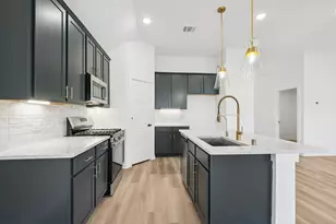 3326 Hereford Dr, Rosenberg, TX 77471 - Photo 2