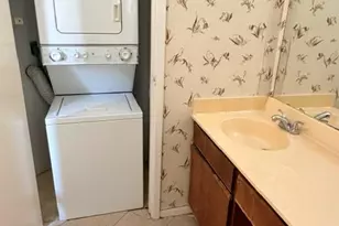 7901 Cambridge St, Houston, TX 77054 - Photo 4