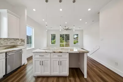 5308 Salina Street, Houston, TX 77026 - Photo 8