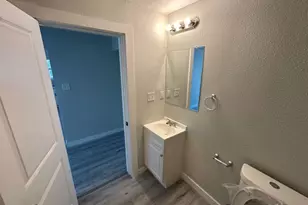 1912 Gentry St, Houston, TX 77009 - Photo 20