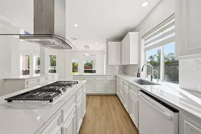 2302 Upland Park Drive, Sugar Land, TX 77479 - Photo 10