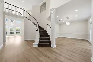 2302 Upland Park Dr, Sugar Land, TX 77479 - Photo 4