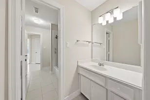 2302 Upland Park Dr, Sugar Land, TX 77479 - Photo 32