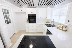 430 Eastwood Dr, Woodbranch, TX 77357 - Photo 6