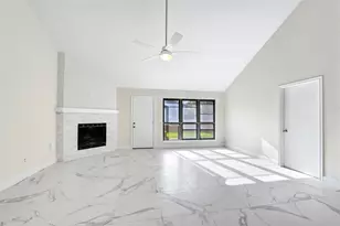 13723 Rocky Bluff Dr, Houston, TX 77085 - Photo 6