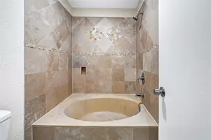 13723 Rocky Bluff Dr, Houston, TX 77085 - Photo 14